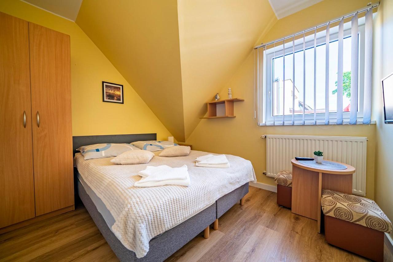 Apartamento Bronisia Jastarnia Exterior foto