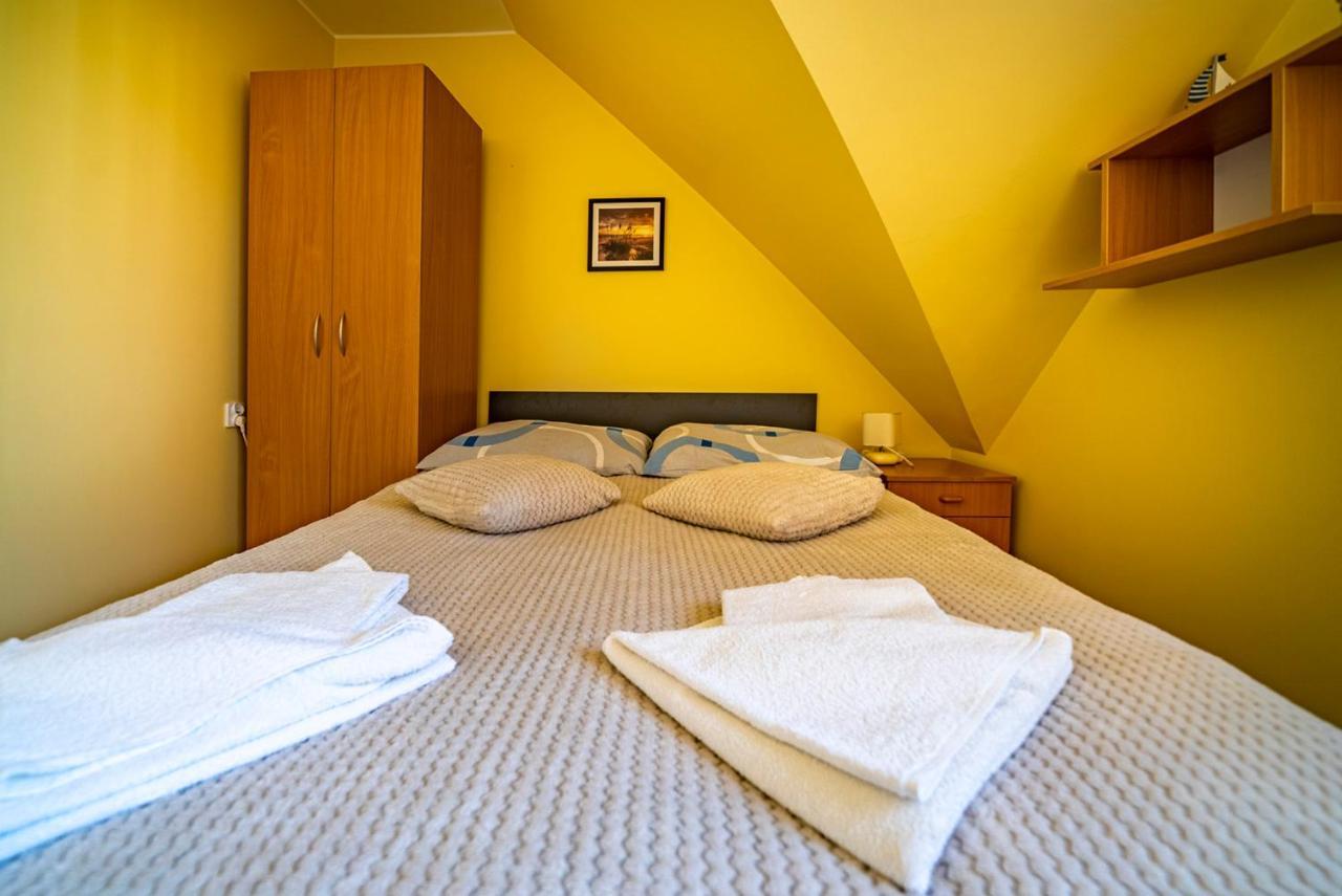 Apartamento Bronisia Jastarnia Exterior foto